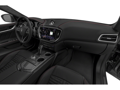 2023 Maserati Ghibli Modena Q4